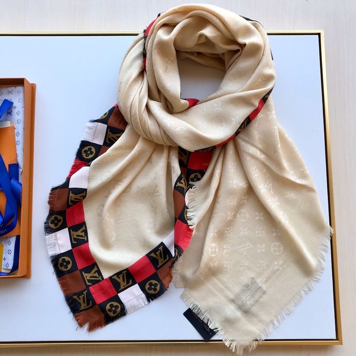 Louis Vuitton Scarf LV00126